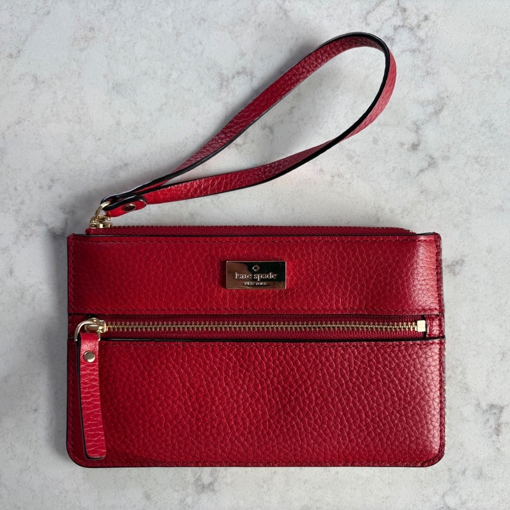 Kate Spade Red Pebbled Leather Zip Cobble Hill Bee Wristlet Pouch Gold Small Bag